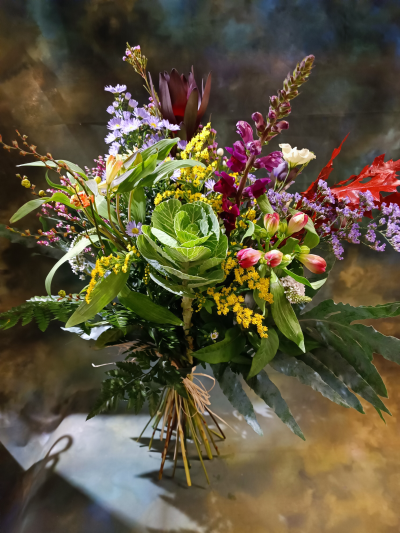 Eco line Flower bouquets - Eco line products are using only eco friendly materials, and are arranged with seasonal flowers.